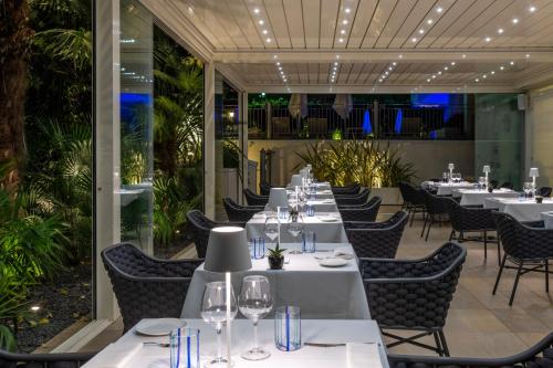 Restaurante, Villa Rosa Hotel Desenzano in Desenzano Del Garda Suburbs Restaurante, Villa Rosa Hotel Desenzano in Desenzano Del Garda Suburbs