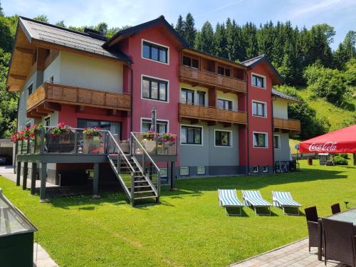 Kert, Haus Birnbacher in Muhlbach Kert, Haus Birnbacher in Muhlbach