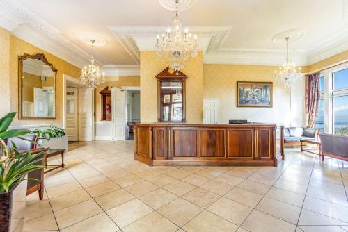 Előcsarnok, Best Western Walton Park Hotel in Clevedon Előcsarnok, Best Western Walton Park Hotel in Clevedon