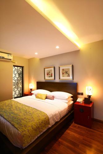 This photo about Renli Hotel (Chengdu Kuanxiangzi) shared on HyHotel.com