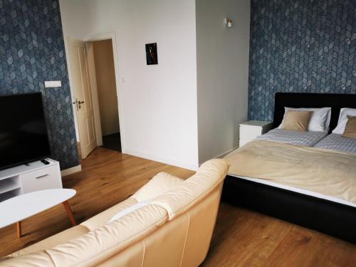APARTAMENTY PRZY PARKU- Parking GRATIS!!! in Czestochowa APARTAMENTY PRZY PARKU- Parking GRATIS!!! in Czestochowa