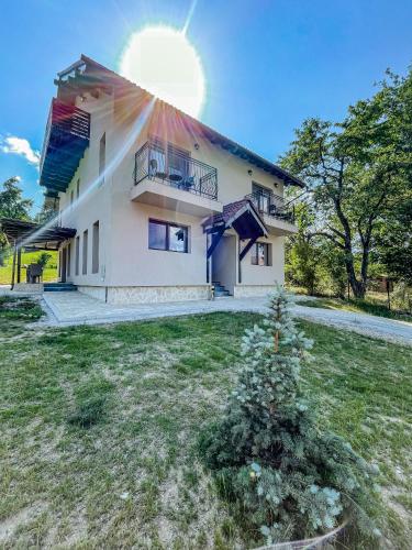 Зовнішній вигляд готелю, Transylvania Mountain View CDI in Бран Зовнішній вигляд готелю, Transylvania Mountain View CDI in Бран