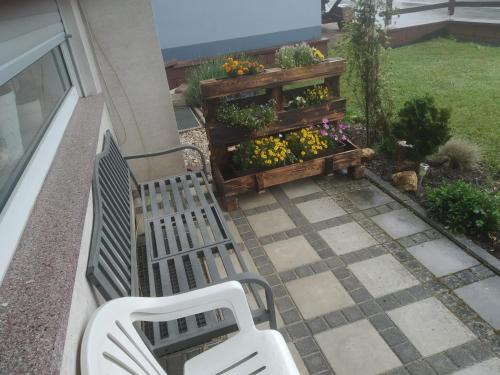 Balcony/terrace, FeWo Schwalbennest in Patersberg Balcony/terrace, FeWo Schwalbennest in Patersberg
