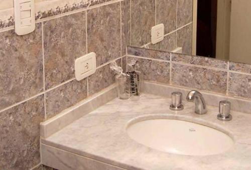 This photo about Hotel Victoria Plaza shared on HyHotel.com