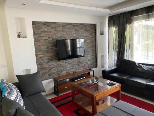 Appartement à Mermoz, nettoyage journalier gratuit (Appartement a Mermoz, nettoyage journalier gratuit) in Mermoz Sacre-Coeur Appartement à Mermoz, nettoyage journalier gratuit (Appartement a Mermoz, nettoyage journalier gratuit) in Mermoz Sacre-Coeur