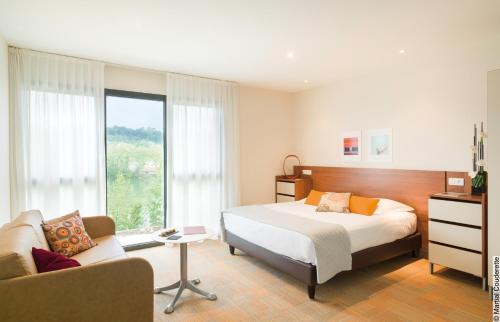 Hotel Lyon Metropole in 4e arrondissement Hotel Lyon Metropole in 4e arrondissement