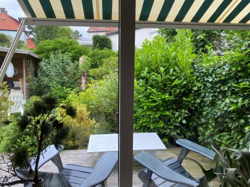 Balcony/terrace, LodgeNr18 in Apeldoorn Noord Balcony/terrace, LodgeNr18 in Apeldoorn Noord