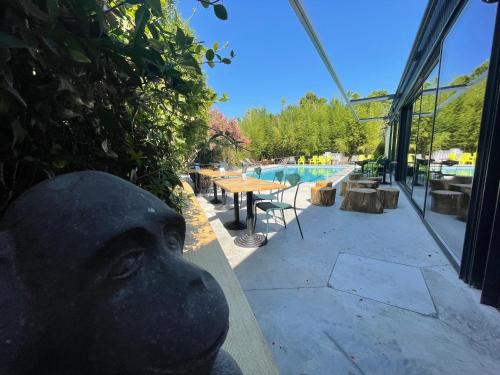Piscina, Nimotel in Nimes Piscina, Nimotel in Nimes