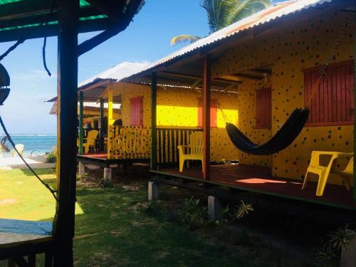Cool Spot Grace Place in Little Corn Island Cool Spot Grace Place in Little Corn Island
