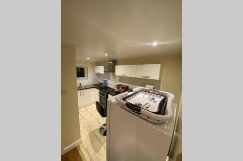 Entire 2-bedroom home by WegHomes in Strood Entire 2-bedroom home by WegHomes in Strood