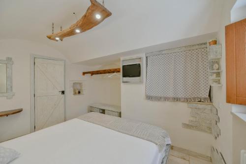 Trulli Colebe with Private pool in San Paolo Trulli Colebe with Private pool in San Paolo