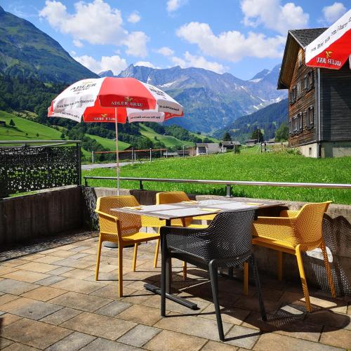 Hotel Bergführer (Hotel Bergfuhrer) in Elm Hotel Bergführer (Hotel Bergfuhrer) in Elm