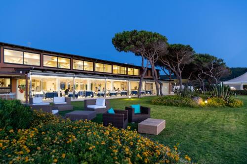 Restaurant, Hotel Corte Rosada, Affiliated by Meliá in Alghero Restaurant, Hotel Corte Rosada, Affiliated by Meliá in Alghero