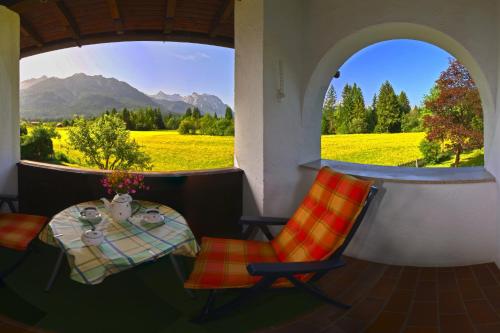 Balcony/terrace, Gastehaus Oberland in Wallgau Balcony/terrace, Gastehaus Oberland in Wallgau