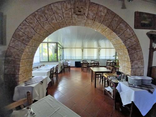 Restaurant, B&B La Vela in Alba Adriatica Restaurant, B&B La Vela in Alba Adriatica