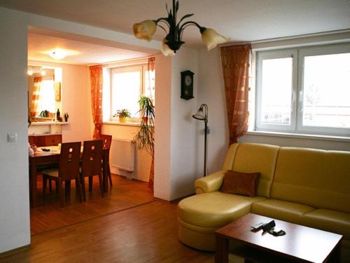 المرافق, Villa Paris in بييشتاني المرافق, Villa Paris in بييشتاني