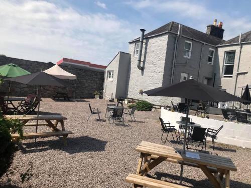 A szálláshely kívülről, The Maxwell Arms Hotel in Dalbeattie városközpont A szálláshely kívülről, The Maxwell Arms Hotel in Dalbeattie városközpont