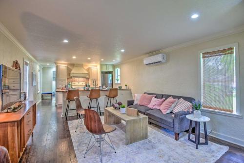 16 Mi to Disney Cottage with Deck in Winter Garden in Winter Garden 16 Mi to Disney Cottage with Deck in Winter Garden in Winter Garden