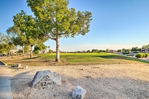 Phoenix Area Home Pool and Spa, on Golf Course in Sun City Phoenix Area Home Pool and Spa, on Golf Course in Sun City
