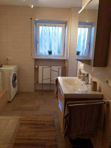 Fürdőszoba, Ferienwohnung Landhausfeeling in Bad Abbach Fürdőszoba, Ferienwohnung Landhausfeeling in Bad Abbach