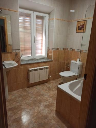 Badkamer, La Bimborra in Belvis De Monroy Badkamer, La Bimborra in Belvis De Monroy