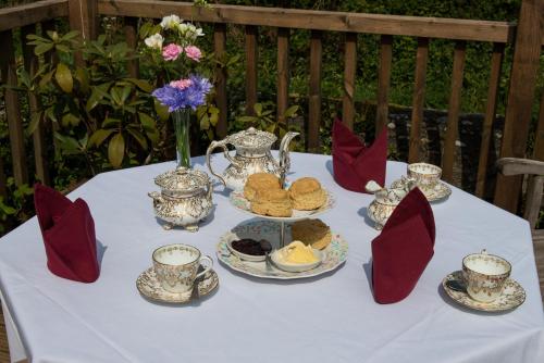 Food and beverages, Dower House Hotel in Rousdon Food and beverages, Dower House Hotel in Rousdon