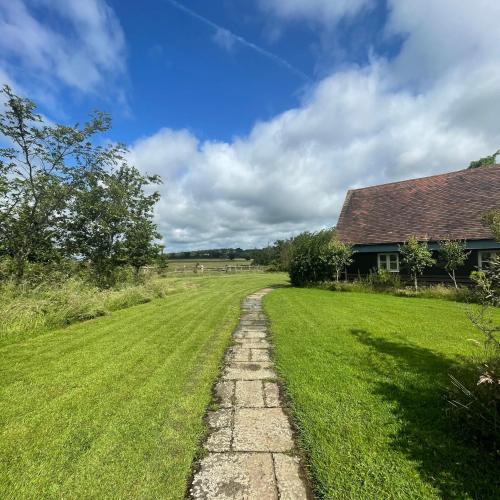 Pohled zvenku, House on the Brooks South Downs West Sussex Sleeps 14 in Hardham Pohled zvenku, House on the Brooks South Downs West Sussex Sleeps 14 in Hardham