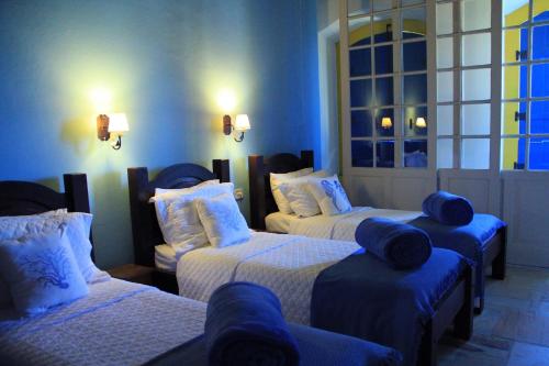 Guestroom, Pousada do Cais in Paraty Historic Center Guestroom, Pousada do Cais in Paraty Historic Center