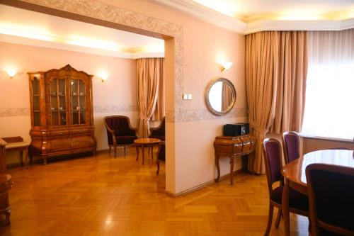 Kogalym Hotel in Kogalym Kogalym Hotel in Kogalym