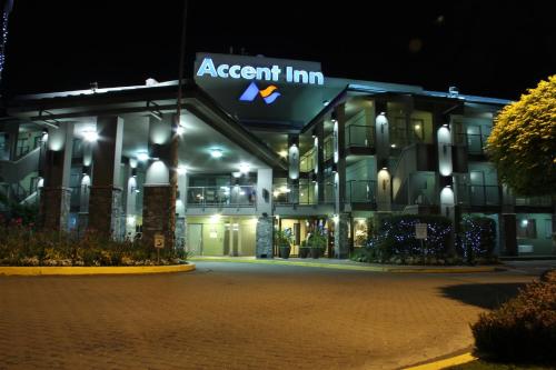 Bejárat, Accent Inns Vancouver Airport in Richmond (Brit Kolumbia) Bejárat, Accent Inns Vancouver Airport in Richmond (Brit Kolumbia)