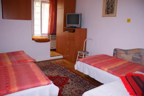 This photo about Fenyvesi Vendeghaz shared on HyHotel.com