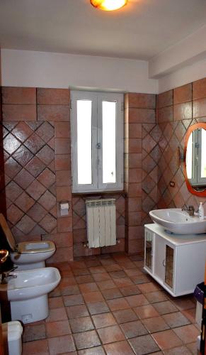 Bathroom, Casa vacanze Da Annare' in Contigliano Bathroom, Casa vacanze Da Annare' in Contigliano