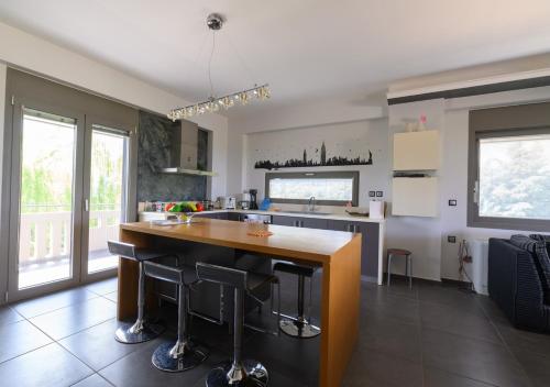 VILLA IN NATURE in Olympia VILLA IN NATURE in Olympia