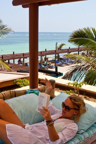 Balcony/terrace, Leopard Beach Resort and Spa in Mombasa Balcony/terrace, Leopard Beach Resort and Spa in Mombasa