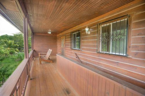 Roatan Ocean View- 2nd floor apts in Sandy Bay Roatan Ocean View- 2nd floor apts in Sandy Bay