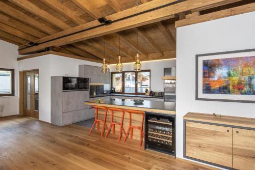 Cocina, Chalet Vega - Arlberg Holiday Home in Pettneu Am Arlberg Cocina, Chalet Vega - Arlberg Holiday Home in Pettneu Am Arlberg