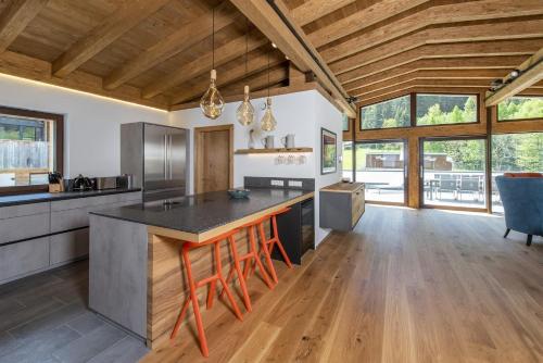 Cocina, Chalet Vega - Arlberg Holiday Home in Pettneu Am Arlberg Cocina, Chalet Vega - Arlberg Holiday Home in Pettneu Am Arlberg