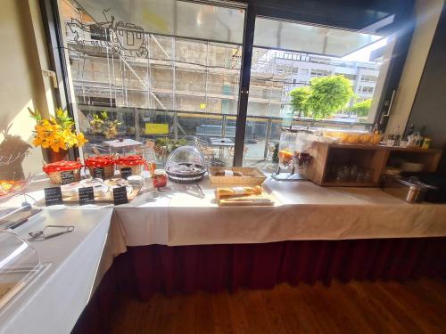 Їжа та напої, Hotel de la Poste Martigny - City Center in Мартіньї Їжа та напої, Hotel de la Poste Martigny - City Center in Мартіньї