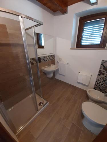 Bathroom, B&B San Valentino in Mafalda Bathroom, B&B San Valentino in Mafalda