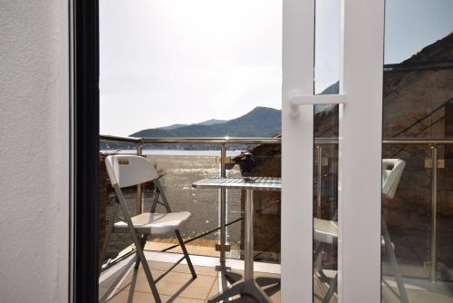 Apartment by the Sea in Lepetane Apartment by the Sea in Lepetane