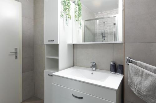 ห้องน้ำ, Sea Point Villa Ivan in เกาะครึก ห้องน้ำ, Sea Point Villa Ivan in เกาะครึก