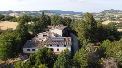 B&B La casa nel bosco in Frontone B&B La casa nel bosco in Frontone