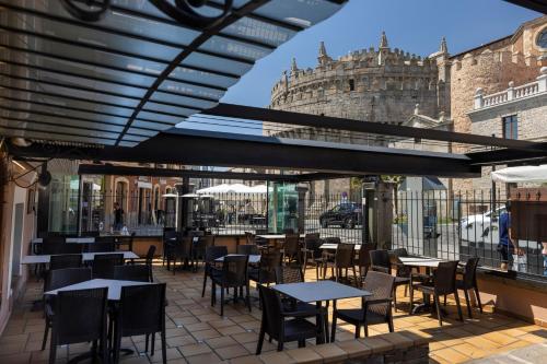 Terraza/balcón, Hostal Restaurante Puerta del Alcazar in Avila Terraza/balcón, Hostal Restaurante Puerta del Alcazar in Avila