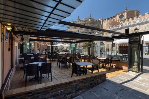 Restaurante, Hostal Restaurante Puerta del Alcazar in Avila Restaurante, Hostal Restaurante Puerta del Alcazar in Avila