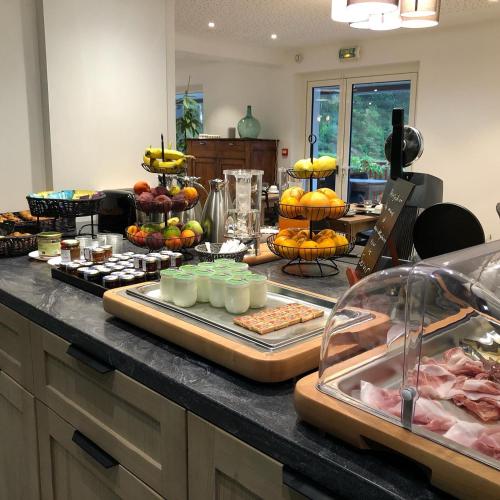 LOGIS Hotel St Sylvestre in Aldudes LOGIS Hotel St Sylvestre in Aldudes