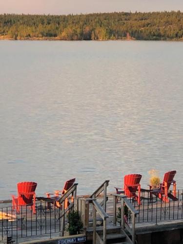 Bayside Bed & Breakfast in Yellowknife (NT) Bayside Bed & Breakfast in Yellowknife (NT)