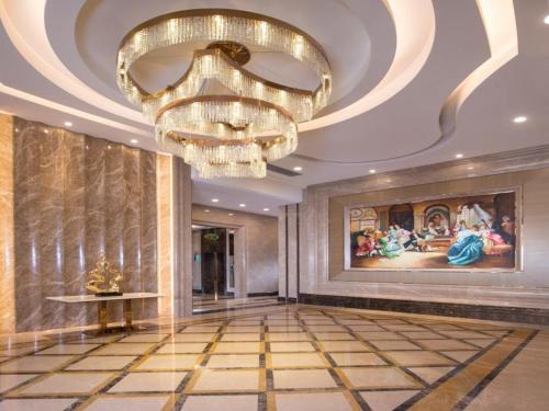 Vienna Classic Hotel Dongguan Chang'an West Station Morden City in 東莞(ドングァン) Vienna Classic Hotel Dongguan Chang'an West Station Morden City in 東莞(ドングァン)