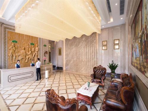 Vienna Classic Hotel Dongguan Chang'an West Station Morden City in 東莞(ドングァン) Vienna Classic Hotel Dongguan Chang'an West Station Morden City in 東莞(ドングァン)