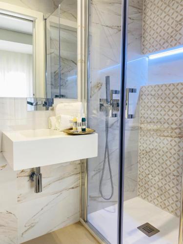 Badezimmer, Alojamento Batata in Nazare Badezimmer, Alojamento Batata in Nazare