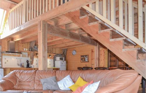 Stunning home in Padirac with 2 Bedrooms, WiFi and Outdoor swimming pool in Gramat Stunning home in Padirac with 2 Bedrooms, WiFi and Outdoor swimming pool in Gramat